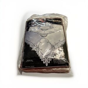 Jubilee Battenburg lace 66x118 oblong Tablecloth